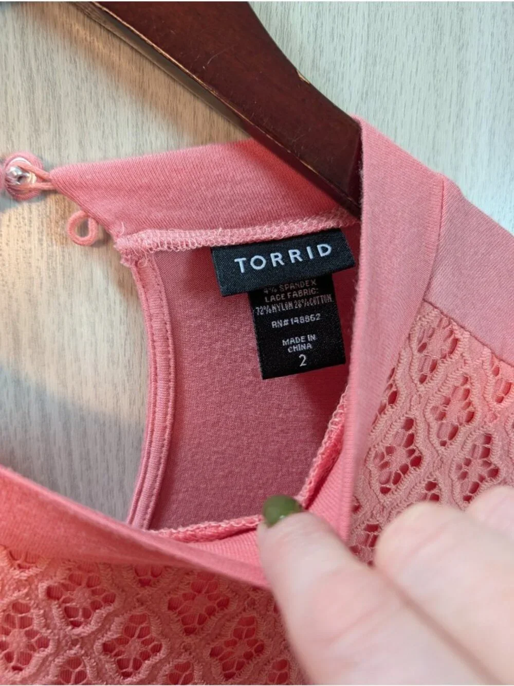 Torrid Halter Top 2X Pink Floral Lace High Neck Lined Key Hole Sleeveless Bouse